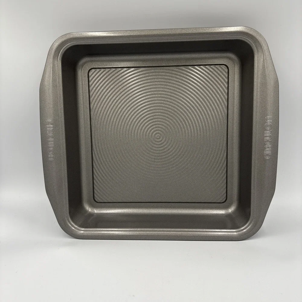 Super‎ nice Heavy Circulon 9 X 9  Cake Pan Baking Pan Nonstick